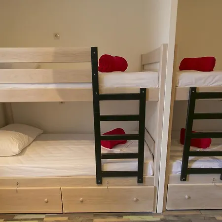 特罗吉尔城市旅舍 旅馆